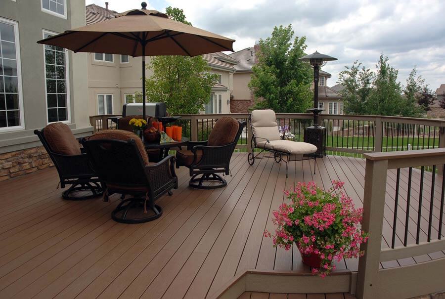 Composite Deck with Patio Furniture