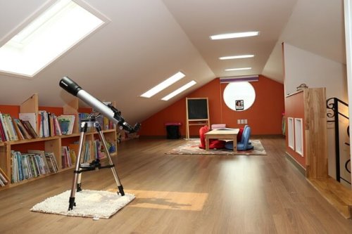 Laminate Flooring in A Converted Attic - Remodeling Cost ...